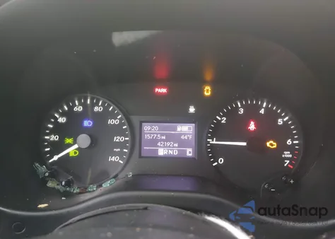 2016 Mercedes-Benz Metris z USA, uszkodzony, nr VIN WD4PG2EE4G3102152